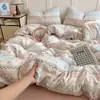 Juego de Cuatro Piezas de Algodón Puro Grado A Materno e Infantil, Estilo Ins Fresco y Sencillo, Apto para Dormir Desnudo, Sábana Bajera y Funda de Edredón 100% Algodón, Juego de Sábanas Ajustables de Tres Piezas para Estudiantes
