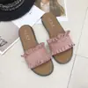Novedad Primavera/Verano 2024 Estilo Coreano Tela de Encaje Tira Única Tacón Plano Sandalias Casuales para Mujer Estudiante Fondo Plano Zapatos de Playa