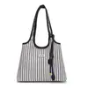 Bolso Tote Estilo Nanfeng para Mujer Verano 2025 Nicho Rayado Simple Moda Bolso de Mano Bolso de Hombro Bolso Grande para el Brazo