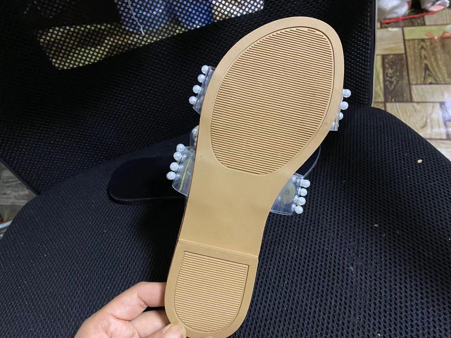 2021041315018372097494w1440h10