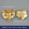 Eucalipto Dourado Folhas em Leque de 3 Pontas Balde de Bênção de Ano Novo Arranjo de Flores Azevinho Artificial com Frutas Decoração de Sala de Casamento Flores de Véspera de Ano Novo Atacado
