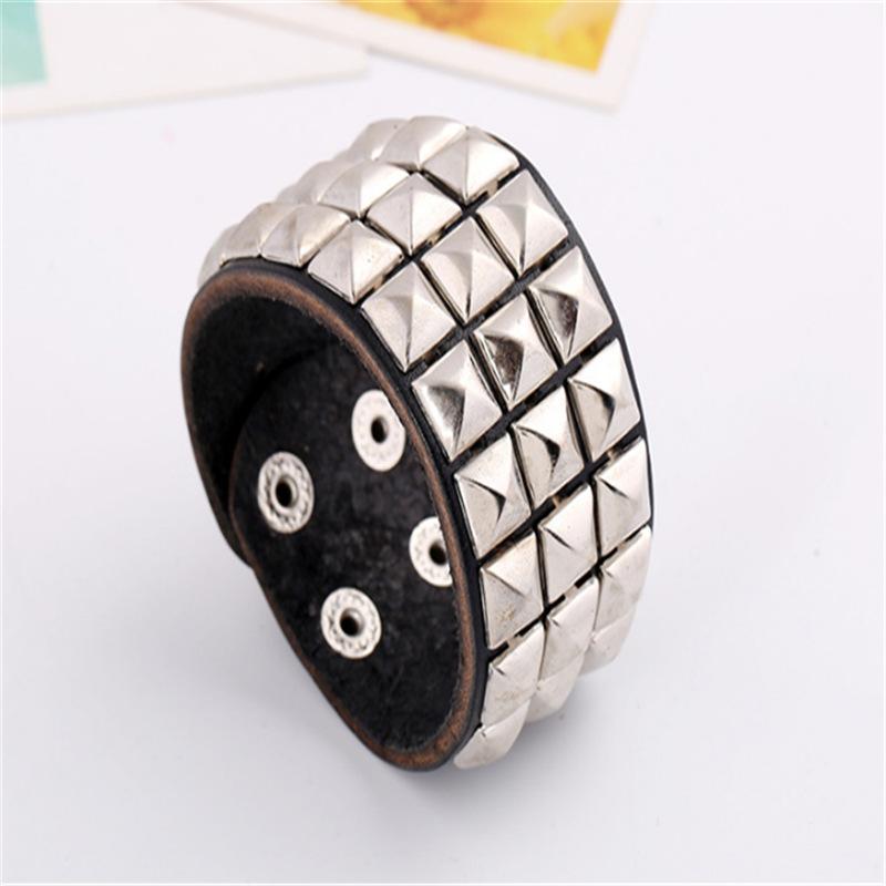HM-10073 (4).png