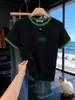 Estilo Popular de Verano: Camiseta de Manga Corta para Mujer con Hombros Normales, Cuello Redondo, Algodón Puro, Bloques de Color, Diseño Único, Top Moderno y de Moda