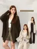 Abrigo de punto suave, cómodo y relajado de longitud media para otoño, ropa para mujer talla grande, cárdigan de punto holgado y favorecedor 88049