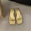 Primer Encuentro Sra. Chanclas Ji Estilo Coreano para Mujer Ropa de Exterior 2026 Verano Nueva Moda Casual Suela Plana Vacaciones en la Costa