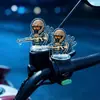 Artículo popular en Xiaohongshu: Figura de acrílico Delta Dragon, juguete que se mueve, decoración de escritorio, juego, adorno que se mueve para coche