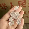 Estoque Antigo de Décadas Atrás, Cristal Branco Natural Esculpido à Mão oco Acessório de Sino Vajra, Pedra Dzi de Cristal Único