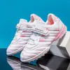 Zapatos de fútbol para niños con tacos cortos TF para niños y niñas, con cierres de velcro, malla transpirable, zapatos de entrenamiento antideslizantes