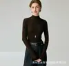 Suéter de gola semimédia slim fit 100% lã pura para mulheres, nova blusa base de tricô cor sólida para outono e inverno, top de manga comprida para usar como camada interna