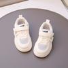 Zapatos Deportivos Infantiles 2025 Primavera y Verano Nuevos Modelos Zapatos de Malla Transpirable Individual para Niños Tenis para Niñas Zapatos Blancos para Bebés Pequeños