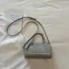 Bolsa Boston elegante com padrão trançado para mulheres, nova bolsa transversal tipo travesseiro vintage de verão 2026 para o dia a dia