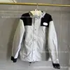 Comercio exterior transfronterizo Chaquetas con capucha de otoño para hombre y mujer, modelos 90 de The North Face, casual deportivo para exteriores, senderismo y montañismo