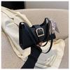 Bolsa Feminina da Moda Outono 2022 Bolsa de Ombro/Axila da Moda Lenço de Seda Bolsa de Mão Casual Estilo Francês