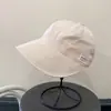 Sombrero de Pescador Parcheado a Rayas Nuevo Coreano para Mujer, Estilo Delgado de Verano, Ala Ancha para Sombrear el Sol, Adelgazante de Rostro, Protección Solar, Sombrero de Moda