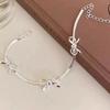 Pulsera de Lazo para Mujer, Lujo Accesible Diseño de Nicho, Joyería de Alta Gama, Moderna, Pulsera de Cadena de Hoja Simple y Versátil para Mujer
