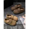 Novedad Otoño 2026 Estilo Femenino Ante de Vaca Retro Moda Suela Gruesa Aumentador de Altura Hebilla Doble Uso Casual Zapatos Birkenstock