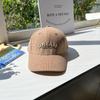 Gorra de Celebridad de Internet para Mujer Otoño e Invierno Gorra de Béisbol de Pana con Letra Logo Dream Versátil Gorra con Visera Grande y Cara Pequeña