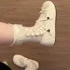 Zapatos de salón blancos de lunares con plataforma gruesa para mujer, nuevos de otoño 2026, zapatos Mary Jane vintage de suela blanda que combinan con faldas y añaden altura