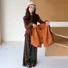Traje para Niñas Primavera y Otoño 2026 Nuevo Elegante de Moda Chaleco de Cuero para Niños Conjunto de Tres Piezas Ropa de Otoño para Bebé Niña