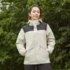 Jaqueta Fleece Polar Completa para Homens e Mulheres, Combinação de Cores, À Prova de Vento e Repelente à Água, Jaqueta Casual de Montanhismo Feminina com Logo Estampado