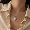 Novidades de Outono: Colar Coração com Laço, Estilo Levemente Luxuoso, Estilo Doce de Nicho, Popular entre Estudantes, Presente Popular na Internet, Atacado