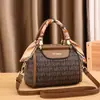 Bolsas para Mulheres 2026 Nova Bolsa de Mão de Grande Capacidade Moda Bolsa Boston Feminina de Ombro Transversal com Toque de Luxo para Mulheres