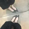 Sapatos femininos estilo francês de bico fino, corte baixo, salto grosso, couro envernizado, sandálias fechadas sem calcanhar, salto plataforma, nicho
