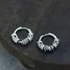 Pendientes Redondos de Alambre de Acero con Patrón de Dragón Retro de Xizang Pendientes Personalizados Tendencia de Moda Pendientes de Hip-Hop para Hombre Pendientes