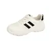 2026 Tenis Blancos para Mujer Verano Nuevos Versión Coreana Estilo Ins para Estudiantes Femeninas Casual Deportivos Versátiles Zapatos de Tabla Estilo Callejero C9008