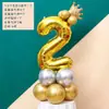 La ceremonia del primer cumpleaños se organiza con globos digitales de película de aluminio de 32 pulgadas para expresar la fiesta de cumpleaños y se solicitan globos decorativos en el camino de la boda.