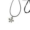 Collar de Plata de Ley S925 con Flor y Cuerda Negra para Mujer, Estilo Ins Ajustable Versátil Cadena de Suéter de Alta Gama