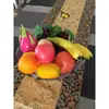 Enfeites de frutas realistas com peso, modelos de maçã biônicos, modelos de vegetais realistas, decorações de frutas falsas, enfeites de uva, adereços