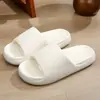 Pantuflas antideslizantes para mujer, cómodas y sencillas, nueva versión 2026 con una sensación de "caminar sobre heces", sandalias de calidad para verano para uso en casa, hechas a medida de comercio exterior para hombre