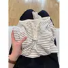 Blusa listrada de manga comprida com gola Henry, três botões e decote V para mulheres, primavera e outono, solta, modeladora, camiseta, camisa básica minimalista coreana