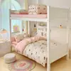 2026 Nuevo Modelo Cama de Estudiante Algodón Puro Estampada Litera para Dormitorio de Estudiantes Juego de Tres o Cuatro Piezas