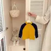 Ropa de Otoño e Invierno para Niños, Capa Base Cálida de Forro Polar, Ropa de Invierno para Bebés, Niños Pequeños, Camiseta de Manga Larga Raglán Elegante, Capa Base Versátil
