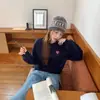 Sudadera Blanca Gris Creativa de Corazón Cuello Redondo para Mujer 2025 Otoño e Invierno Nueva de Terciopelo Estilo Preppy Holgada Perezosa Chaqueta