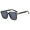 Nuevas gafas de sol de moda retro versátiles con montura grande, mismo estilo que los influencers populares en línea, protección UV, adecuadas para vacaciones en la playa y viajes