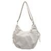 Bolsa Feminina Grande Capacidade 2024 Nova Veludo Cotelê Outono e Inverno Casual Bolsa Crossbody All-match Classe Commuter Bolsa Bolinho de Massa da Moda