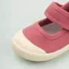 Zapatos de Lona Antipatadas de Punta Cerrada de Moda para Niños y Niñas, Zapatos Bajos de Lona Blanca Casual con Velcro y Suela Suave de TPR para Verano