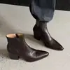 Botines de moda sencillos estilo británico de 6 cm, novedad otoño e invierno 2026, punta fina, tacón grueso, cremallera lateral, botines de moda para mujer