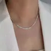 Corrente para clavícula com pingente de laço e conta da sorte em prata S925, colar de pingente de luxo discreto e de alta qualidade para mulheres, corrente de pescoço requintada e elegante