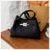Bolso Pequeño Transfronterizo 2025 Nuevo de Moda Más Vendido para Mujer, Bolso Cruzado de Hombro Único Vintage Otoño e Invierno, Bolso Cubo