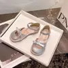 Sandálias Femininas Fashion Sola Macia Laço Sapatos de Princesa 2026 Novo Verão Crianças Médias e Grandes Meninas Sapatos Fechados