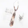 Corbata Marrón Camisa Oscura para Estudiantes Varones, Estilo Universitario, Rayas Color Café Retro Corbata de Lazo JK Decorativa Sin Corbata, Accesorio para Mujer