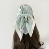 Lenço de Seda Floral Retro de Luxo Leve Transfronteiriço com Toque Macio, Lenço de Cabeça, Lenço, Lenço de Seda para Primavera e Outono, Lenço Quadrado Médio Feminino