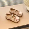 Zapatos Casuales de Cuero para Niñas 2026 Nuevo Estilo de Verano Zapatos de Princesa para Niños Mayores con Suelas Suaves y Bordado Estilo Chino Zapatos de Bebé