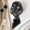 Bufanda para Mujer 2024 Nuevo Invierno Triángulo Protección Cuello Pañuelo Pequeño Cuello Pied de Poule Seda Bufanda Tejida Cálida Versátil