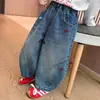 Jeans Casuales de Otoño para Niñas 2026 Nuevo Estilo Versátiles Holgados Largos Pantalones de Pierna Recta para Primavera y Otoño