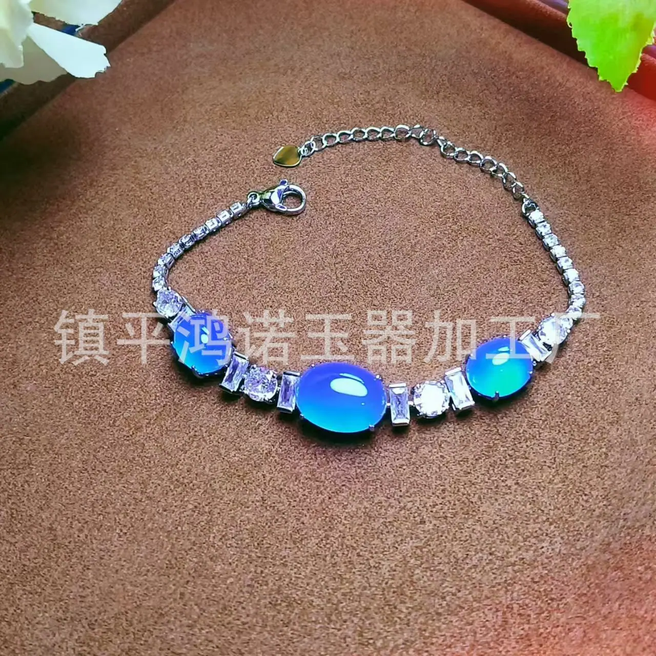 微信图片_20260325073307_4515_256.j